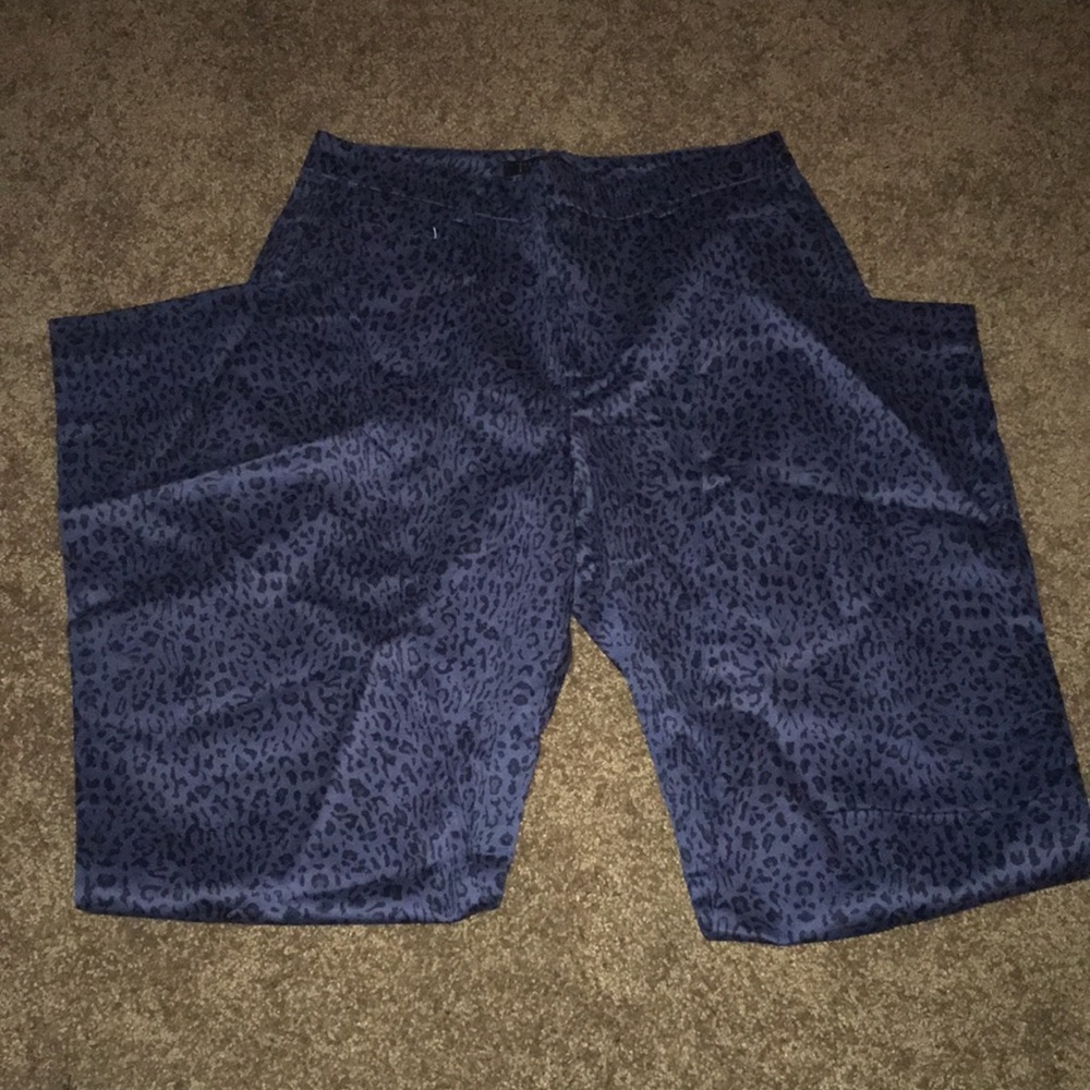 Cheetah pant - Picture 2 of 3